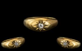 18ct Gold - Nice Quality Single Stone Diamond Set Ring, Star Design and Gypsy Setting.