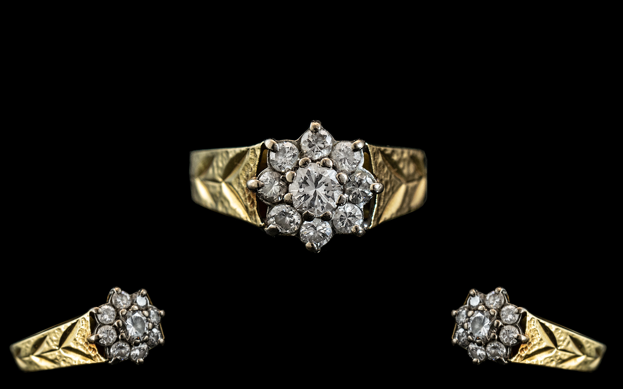 Ladies 18ct Gold - Attractive Diamond Set Cluster Ring, Flower head Design.