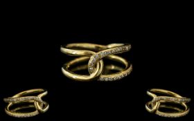 18ct Gold - High Fashion Diamond Set Dress Ring ' Tying The Knot ' Design. Stamped B.