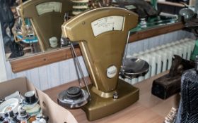 Vintage Avery Scales, with weights, in m