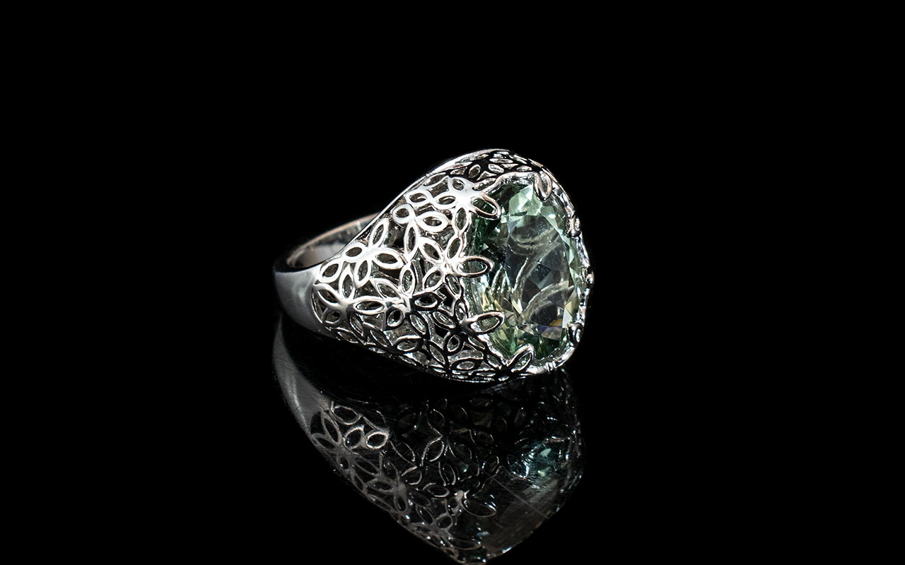 Green Amethyst Solitaire in Fancy Mount