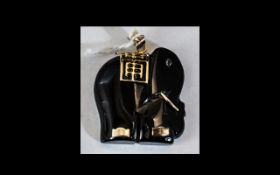 Yellow Metal & Black Jade Elephant Pendant, measures 30 x 25 ml.