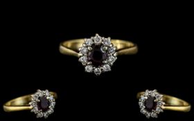 18ct Gold - Attractive Diamond Set Cluster Ring, Flower head Design.