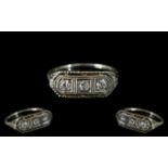 Art Deco Period 1930's - 18ct White Gold Attractive 3 Stone Diamond Ring,