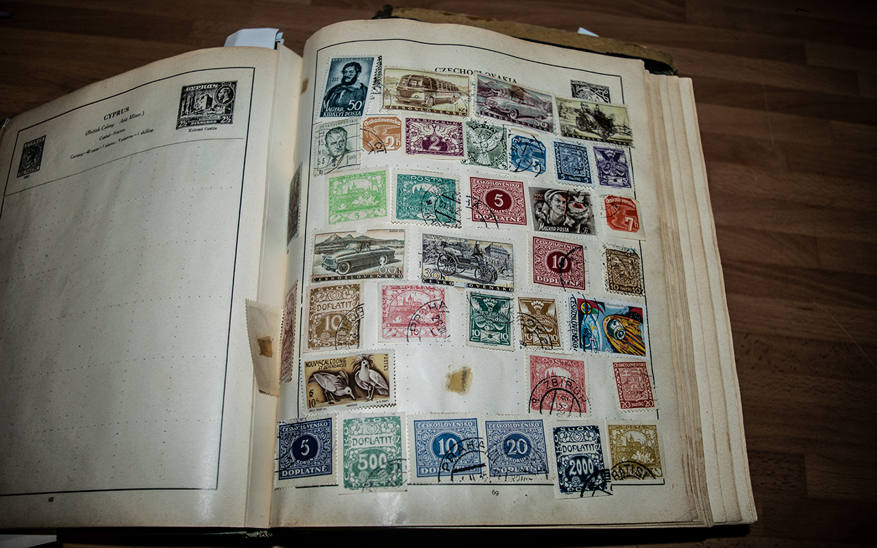 Stamp Interest - Album containing world - Image 6 of 6