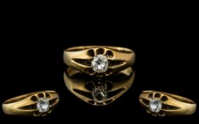 18ct Gold - Attractive Single Stone Diamond Set Ring, Gallery Setting.