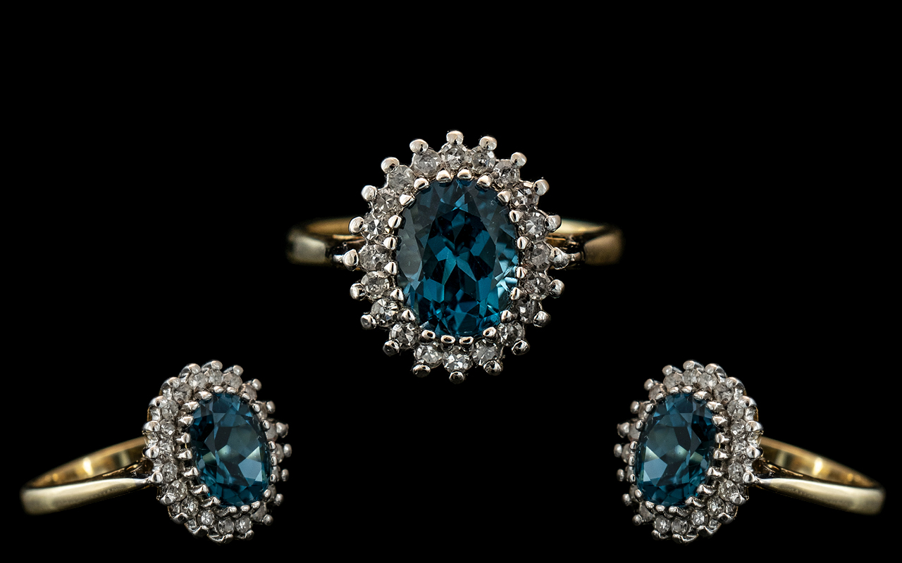 Ladies 9ct Gold Attractive Diamond and Aquamarine Set Cluster Ring. Fully Hallmarked for 9.375.