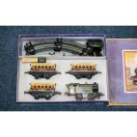 Hornby Train Set Gauge O, Clockwork, Great Western with Pullman carriages 'Marjorie',