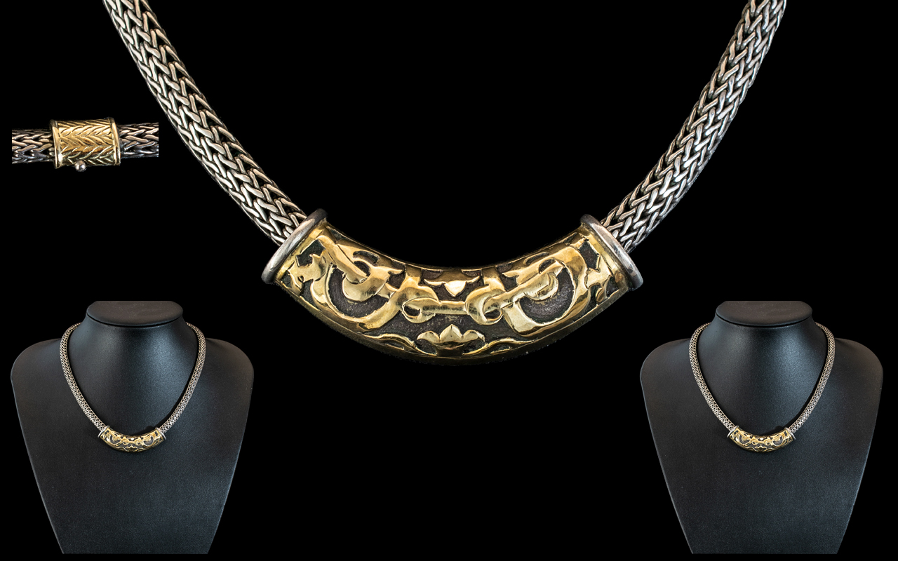 A Superb 18ct Gold and Silver Necklace of Superior Make and Design. Marked 18ct & 925.