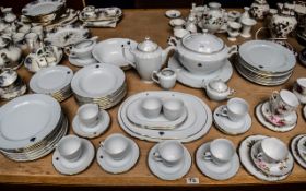 Graf Von Henneberg Dinner/Tea Service 'Regina Katherina', comprising a tea pot, lidded sugar bowl,