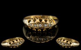 Edwardian Period 18ct Gold Petite and Attractive Diamond Set Ring, Gallery Setting.