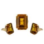 A Ladies - Superb Antique Period 9ct Gold Single Stone Orange Topaz Set - Dress Ring.