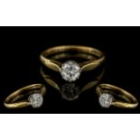 18ct Yellow Gold - Attractive Single Stone Diamond Set Ring. Hallmarked for London 1968.