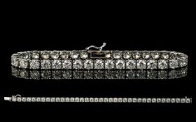 Ladies - Superior Quality 14ct White Gold Diamond Set Tennis Bracelet, Full Hallmark. The Round