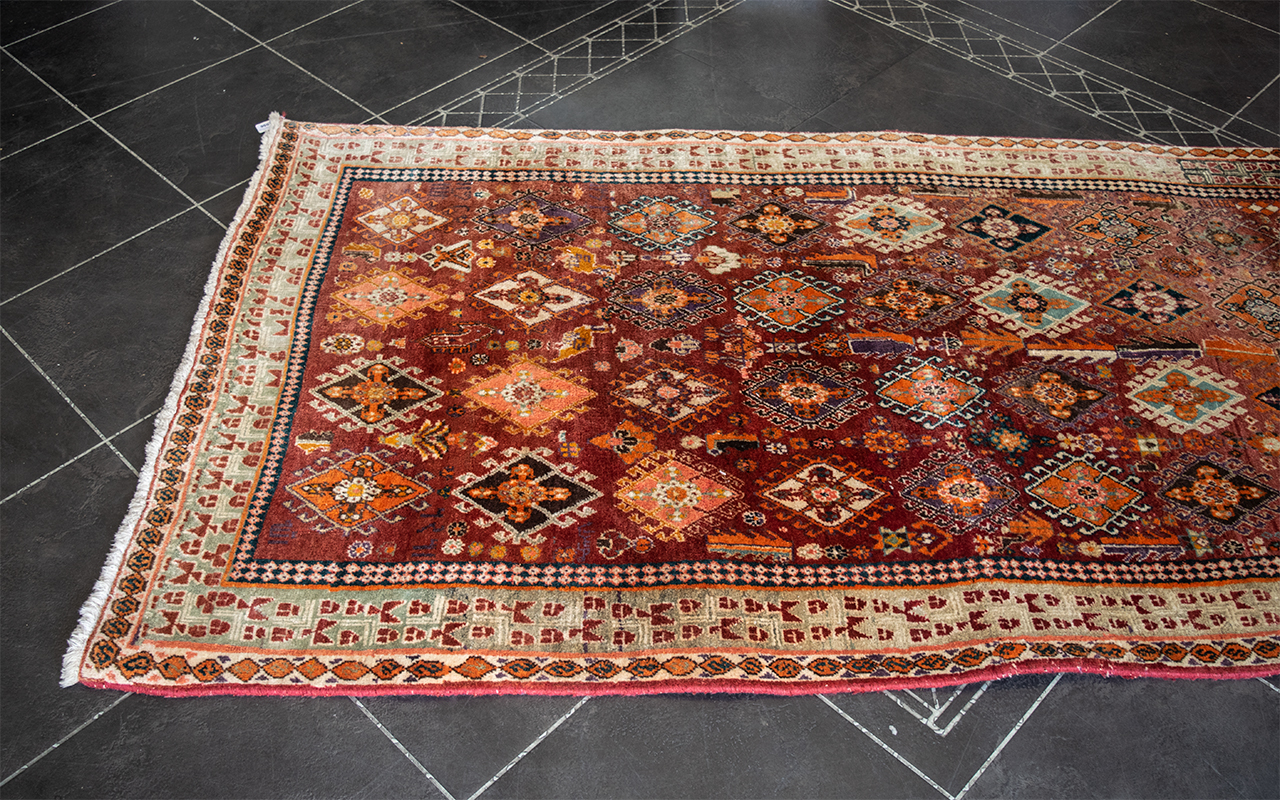 Wool Rug, geometric design, mainly beige and rust/orange colours, fringe edges, border pattern. - Image 2 of 2