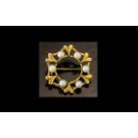 An Attractive Small Nice Quality 9ct Gold Small Pearl Set Brooch. Full Hallmark for 9.375. Weight 4.