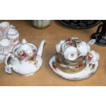 Royal Albert 'Old Country Roses' Set, comprising tea pot, five cups, six saucers,