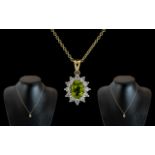 Ladies 18ct Gold - Attractive Diamond and Peridot Set Pendant.