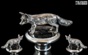 Superb Quality Figural Sterling Silver Walking Stick Top In the Form of a Large Fox.