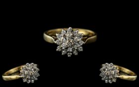 18ct Gold - Attractive Diamond Set Cluster Ring, Flower head Setting. Marked 750 - 18ct To