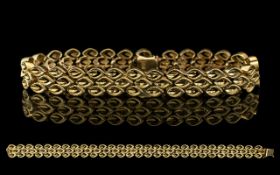 14ct Gold Ladies Fancy Link / Beautifully Made Bracelet. Stamped 14ct, Length Approx 7 Inches.