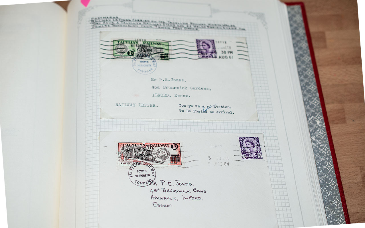 Stamp Interest - Large Springback stamp album full of postmarks and postal stationery. Includes '' - Image 3 of 3