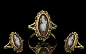 Ladies Attractive 9ct Gold Cameo Set Ring, In Ornate Setting / Shank. Fully Hallmarked for 9.375.