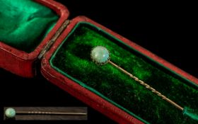 Antique Period 15ct Gold Turquoise Set Stick Pin, With Original Box. Marked 15ct. Length 2,5 Inches.