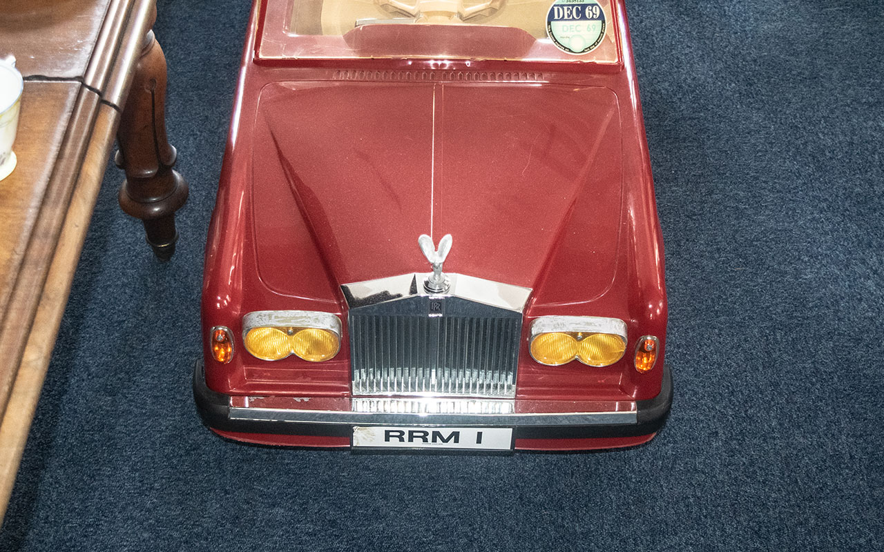 Sharna Rolls Royce Corniche Child's Pedal Car, red with cream interior, registration plate RRM 1. - Image 2 of 2