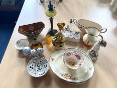 Collection of porcelain 2 art deco bowls