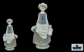Lladro Hand Painted Porcelain Figure ' T