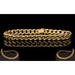 18ct Gold - Superior Quality Curb Bracelet With Solid Clasp. Marked 750 - 18ct.