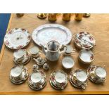 Royal Albert 'Old Country Roses' Tea Service, comprising tea pot, sugar bowl, two mugs, six cups,