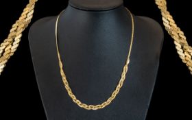 Ladies Attractive 9ct Yellow Gold Necklace of Pleasing Appearance. Marked 9.375, 15 Inches - 37.