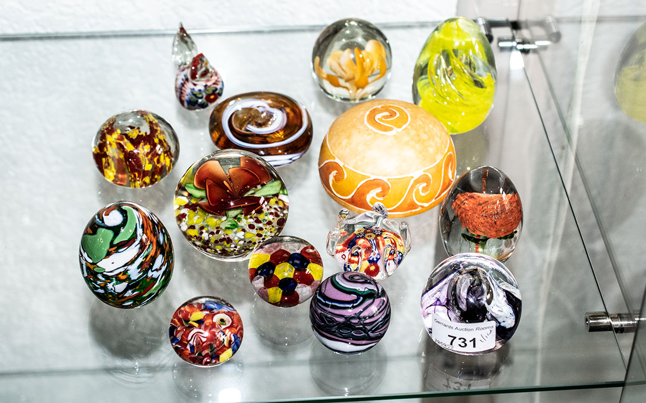 Collection of Quality Paper Weights, fourteen in total, in colourful multicolour shades,