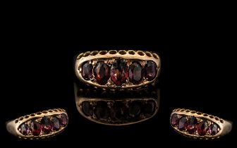 Antique Period - Ladies Attractive 9ct Gold 5 Stone Garnet Set Ring. Excellent Design / Setting.