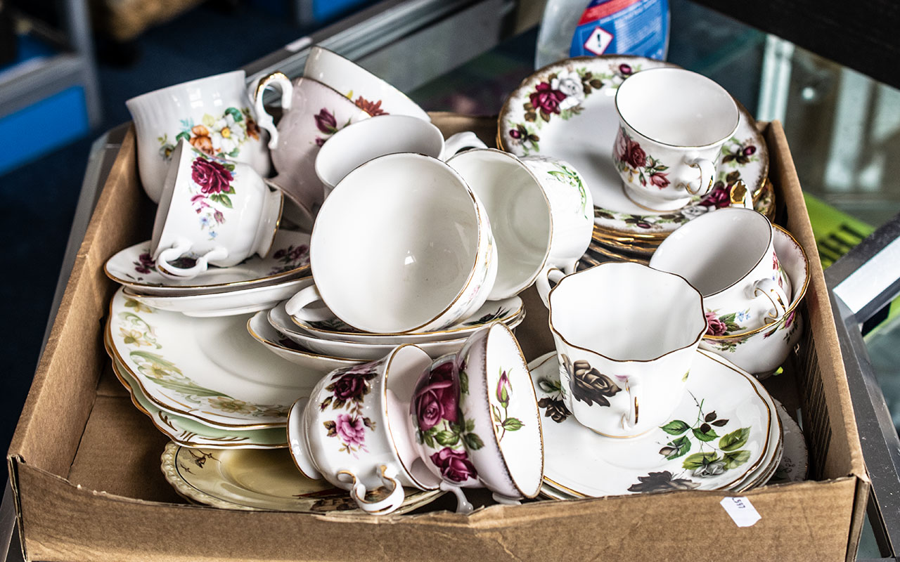 Mixed Lot of Ceramics, to include Queen Anne bone china cups and saucers, Royal Grafton cups,