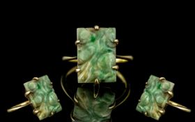 Antique Period - Attractive 15ct Gold Carved Jade Set Ring. Marked to Interior of Shank.
