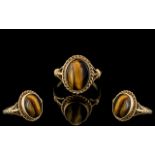 9ct Gold - Single Stone Tigers Eye Set Ring, with Excellent Shank / Setting. Fully Hallmarked for 9.