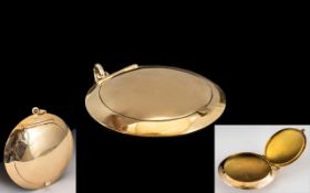 18ct Gold Good Quality Ladies Lidded Hinged Pill Box of circular form marked 18ct to interior.