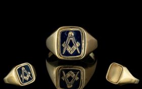 Gents 9ct Gold Double Sided Swivel Masonic Ring, can wear the plain side or the Masonic symbol side.