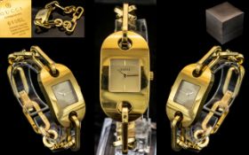 Gucci Ladies Vintage Gold on Steel Fashion Quartz Wrist Watch. Reg. No. 6155L.