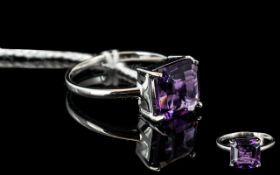 Amethyst Solitaire Ring, size S/T; a 5ct, beautifully clear, royal purple, square cut amethyst,