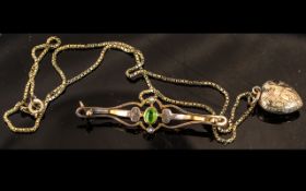 9ct Gold Heart on Chain, together with a 9ct gold bar brooch set with a green stone and seed pearls.