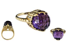 Ladies 9ct Gold Unusual and Attractive Single Stone Dome of the Taj Mahal Amethyst Set Ring.