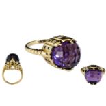 Ladies 9ct Gold Unusual and Attractive Single Stone Dome of the Taj Mahal Amethyst Set Ring.