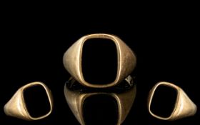 Gents 9ct Gold Stone Set Signet Ring. Full Hallmark for 9.375.