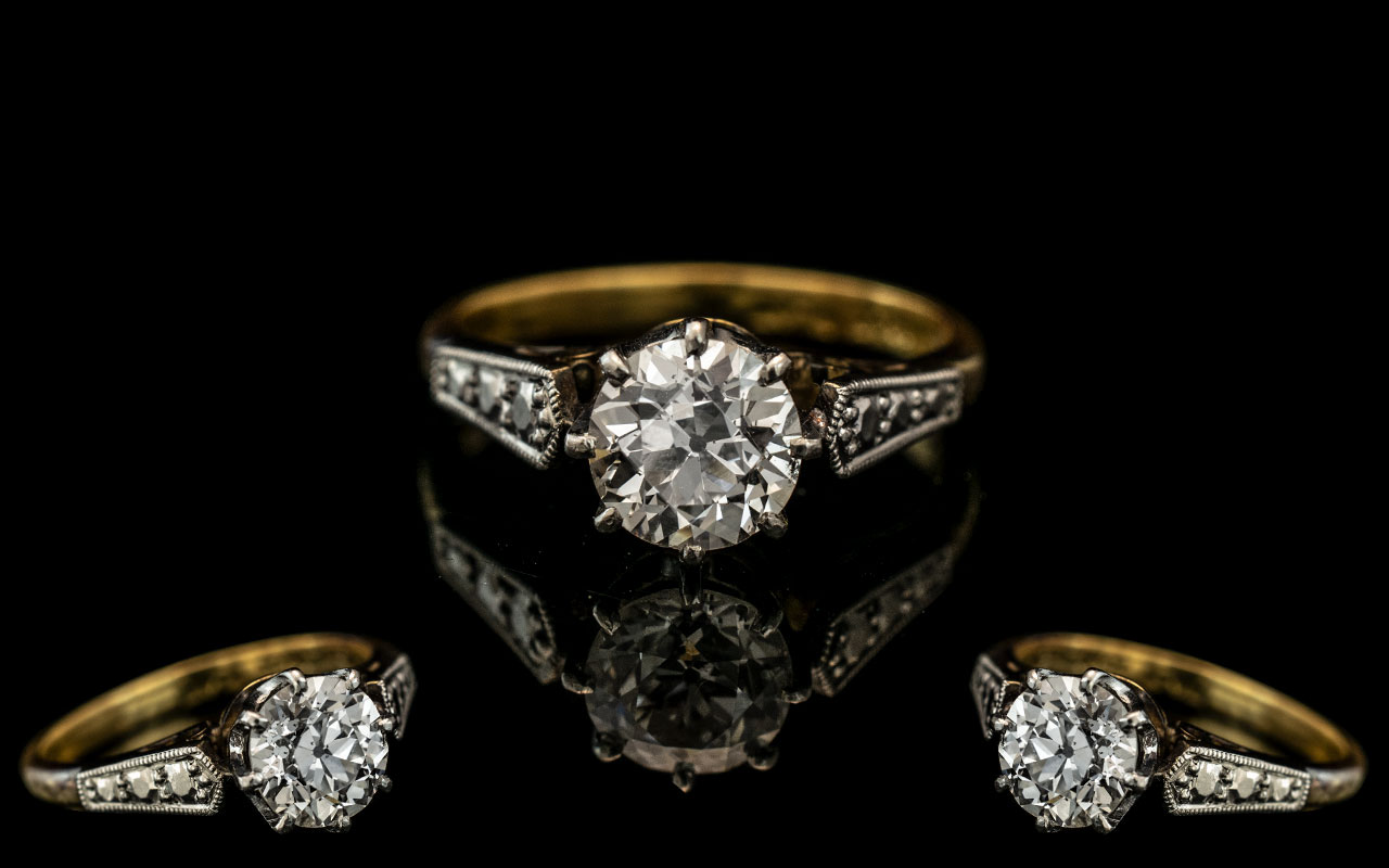 Ladies 18ct Gold & Platinum Single Stone Diamond Set Ring, marked 18ct and platinum to shank.