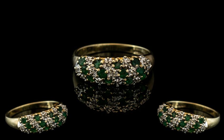 Attractive Ladies 9ct Gold Diamond & Emerald Ring. Fully Hallmarked to Shank. Ring Size M. Good