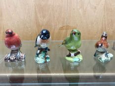 Collection of ( 4 ) Small Beswick Birds.